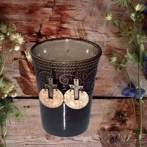 Laser engraved, cross & daisy earrings